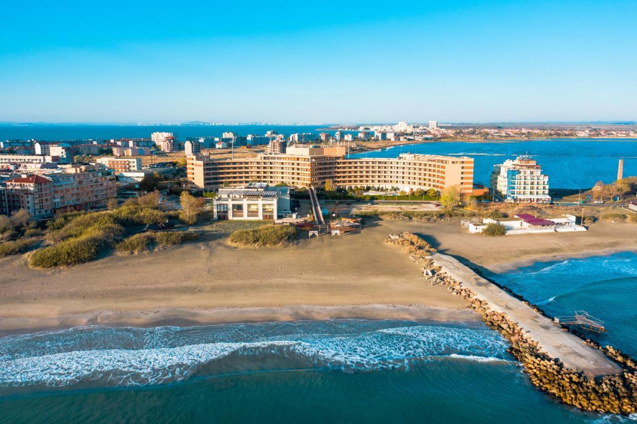 Grand Hotel Pomorie Exterior photo